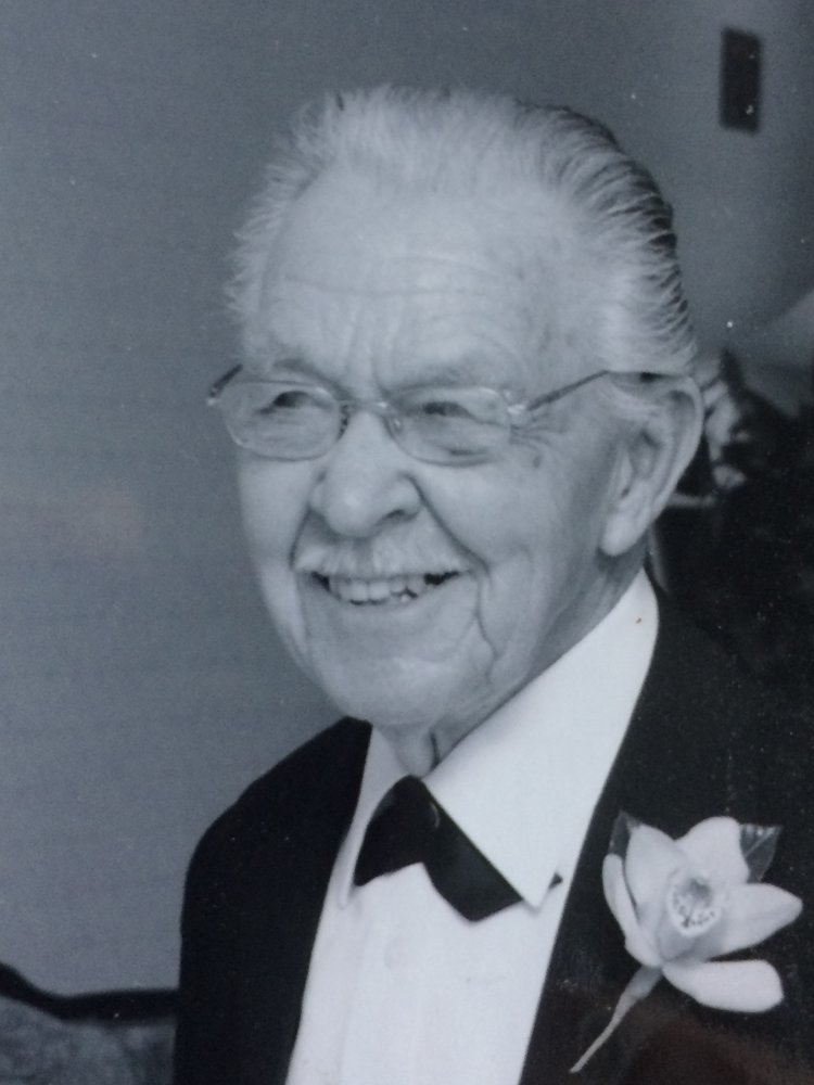 Alastair (Alex) Mackenzie